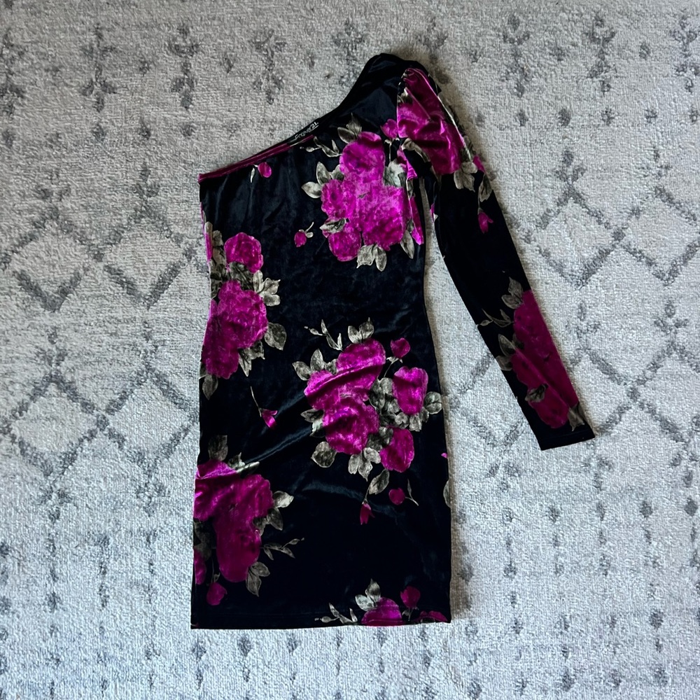 One Shoulder Velvet Dress - Forever 21